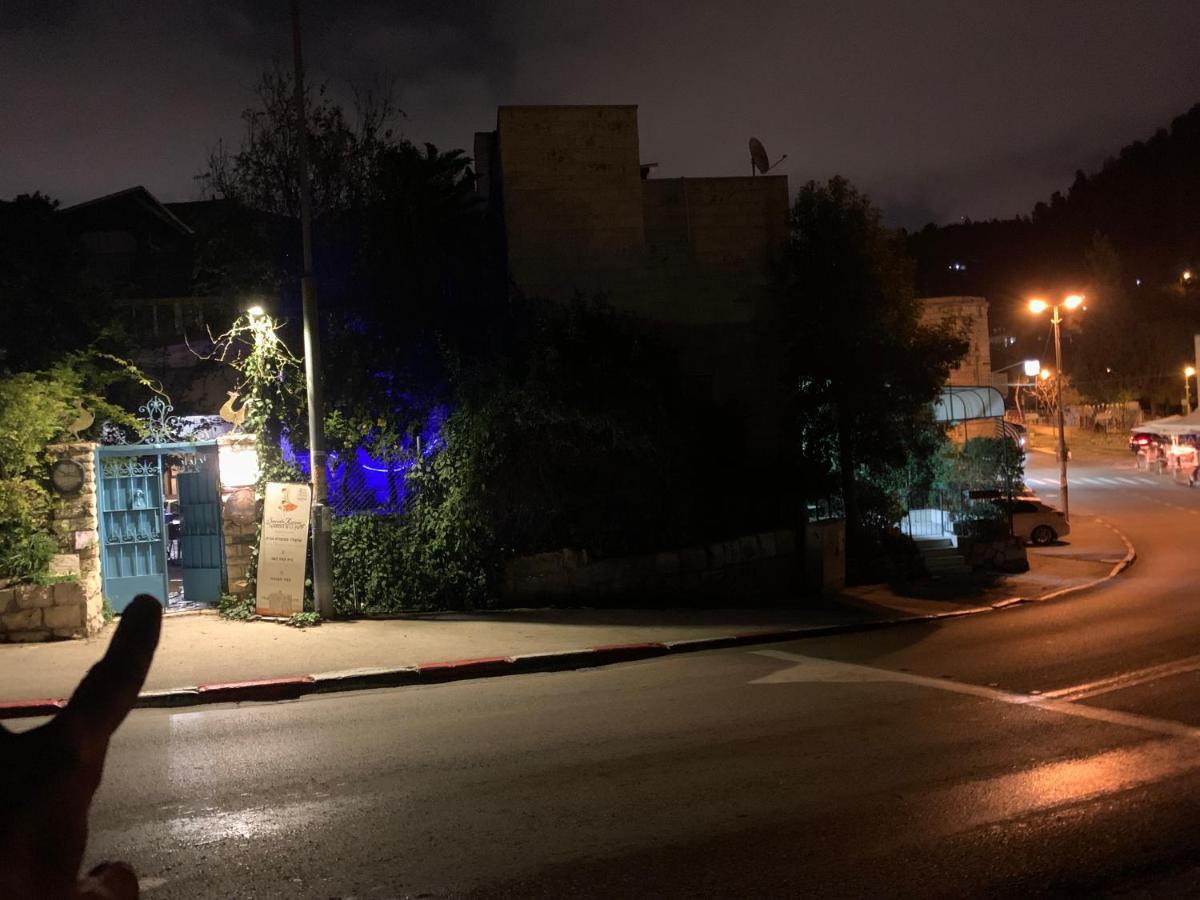 Sweet 'En Kerem View Bed & Breakfast Jerusalem Exterior photo