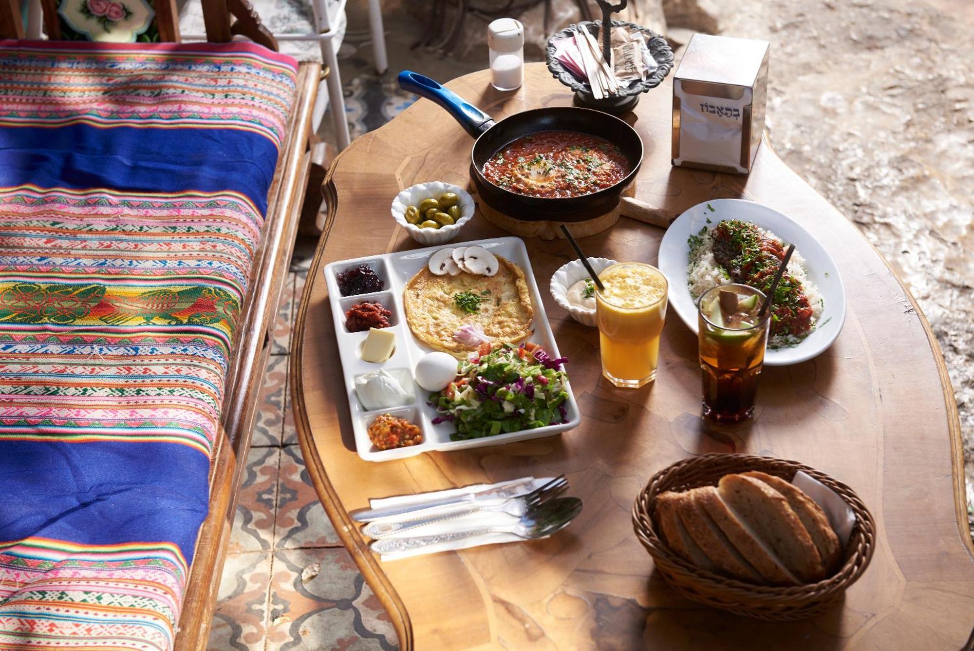 Sweet 'En Kerem View Bed & Breakfast Jerusalem Exterior photo