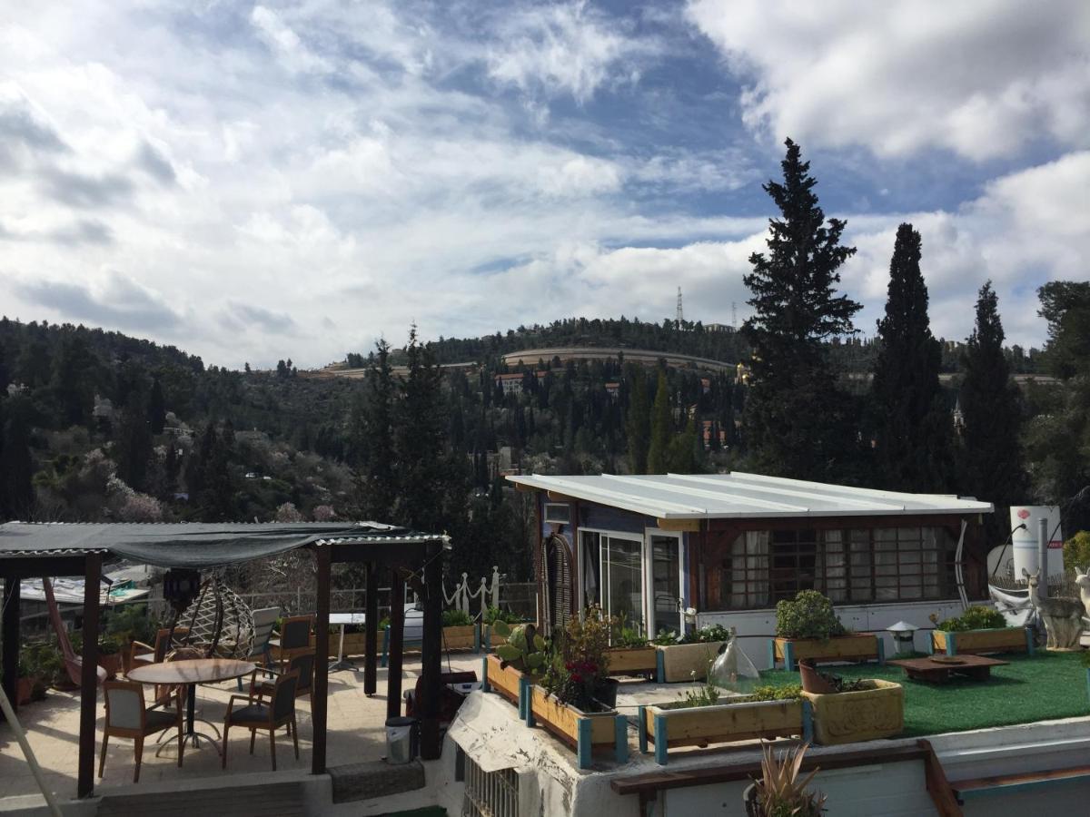 Sweet 'En Kerem View Bed & Breakfast Jerusalem Exterior photo